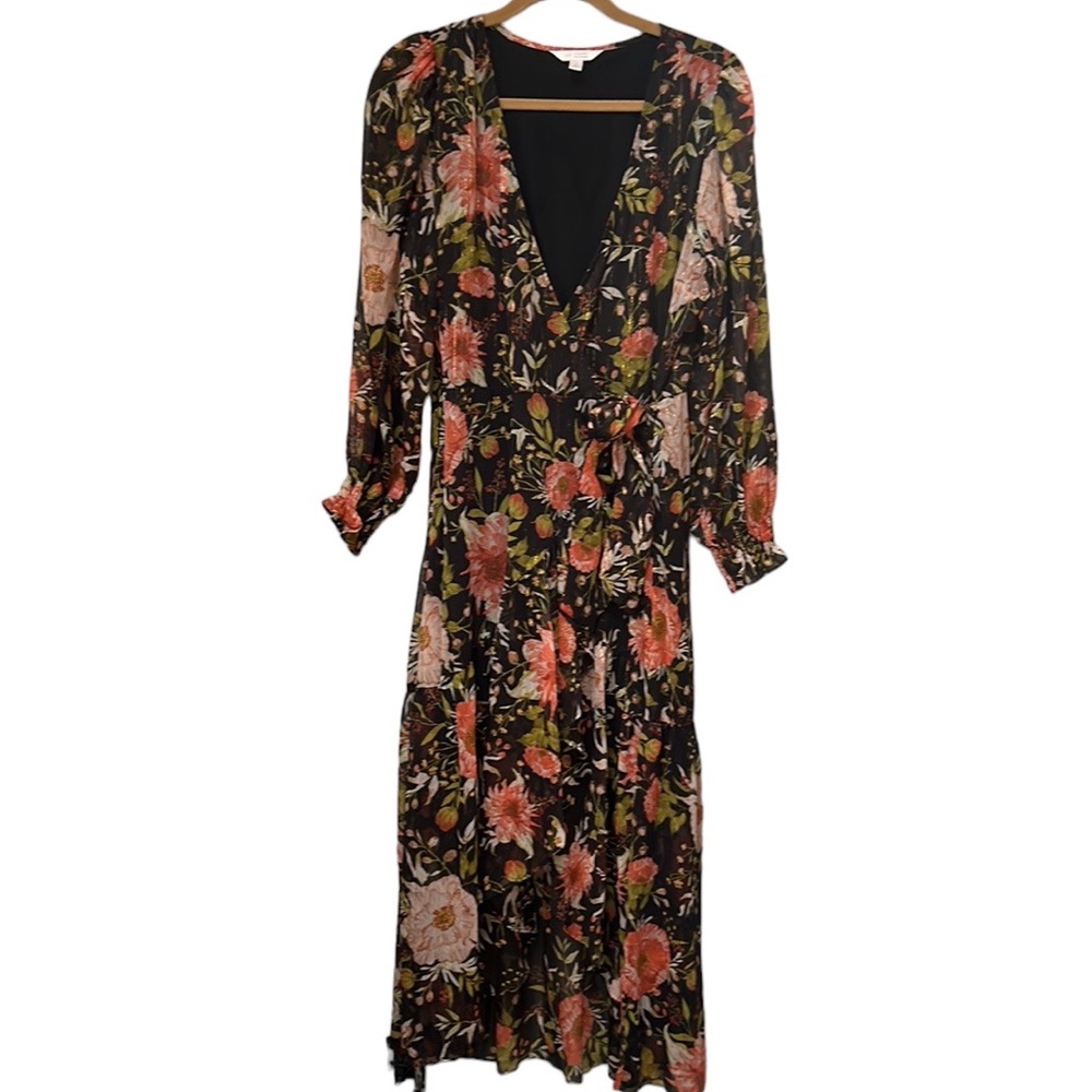 Lauren Conrad Women’s Dress- Size L- Button closure inside. Worn once.